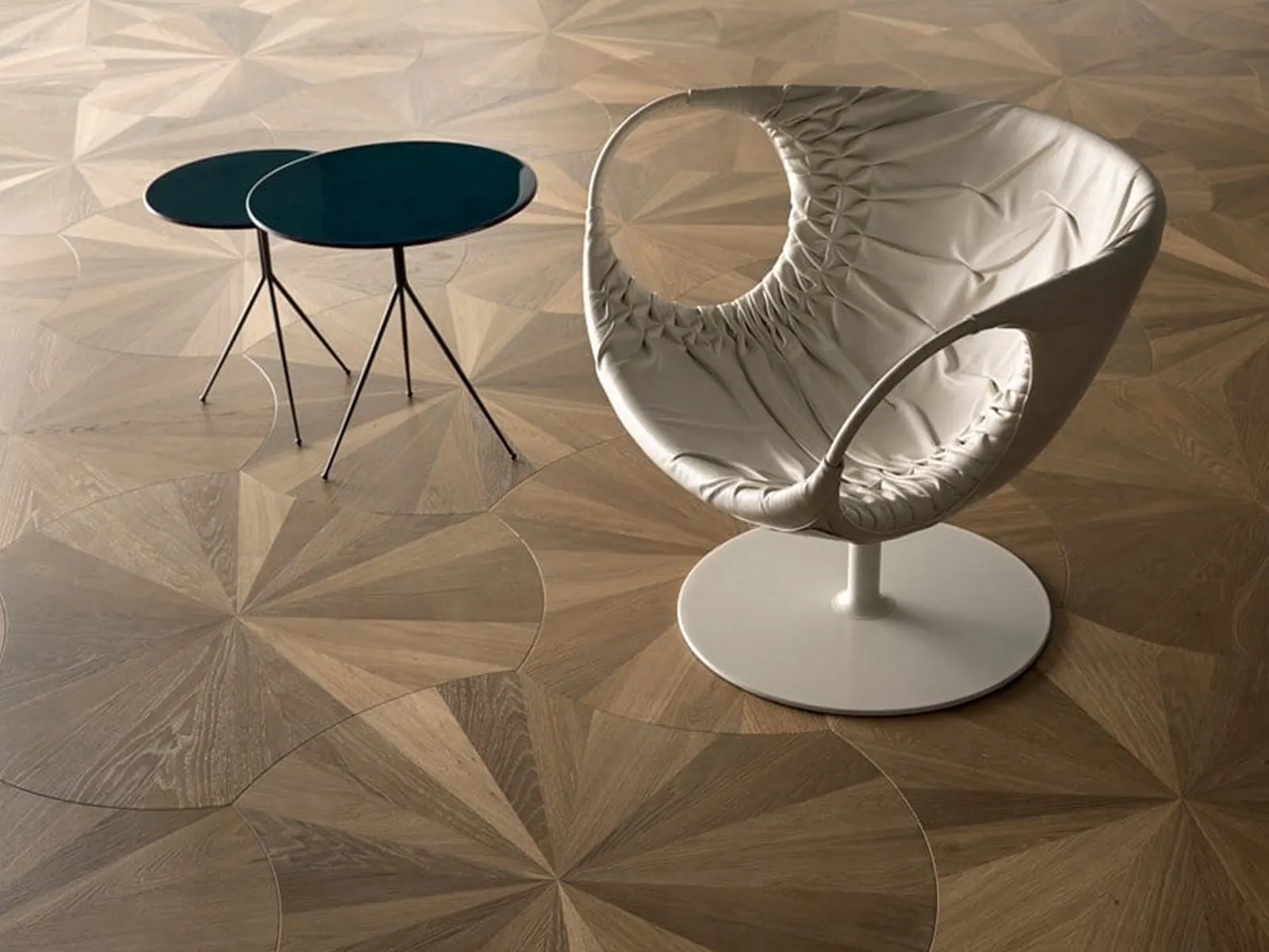 Choosing the Right Flooring for Tropical Climates. - Moisture, heat and heavy daily use: how to spec flooring that still look
